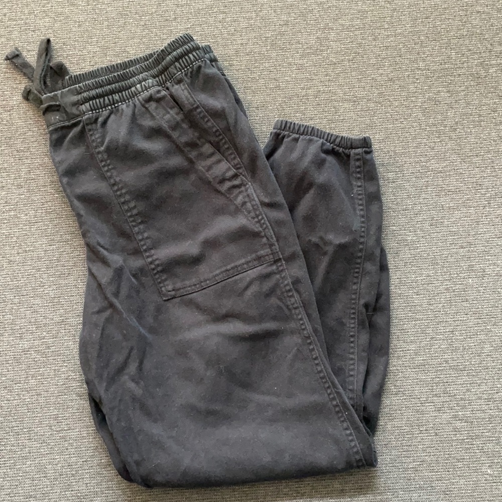 Gap Capris